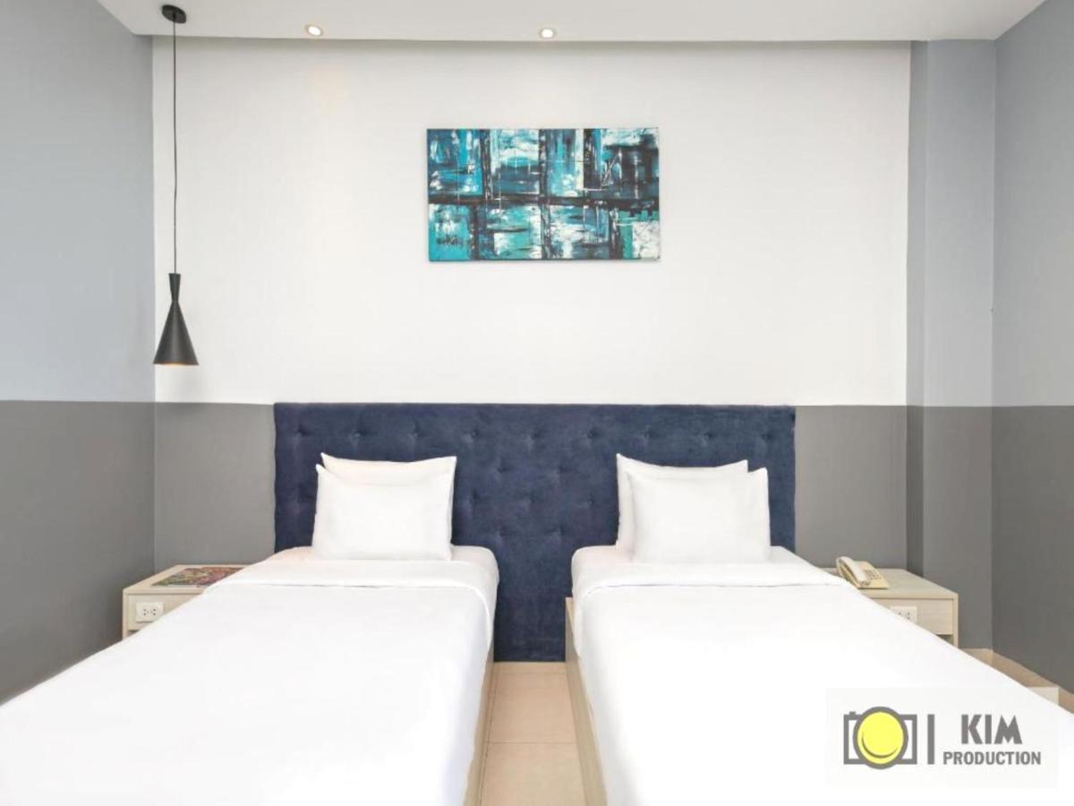 Capital O 1200 Salem Riverside Hotel Đà Nẵng Kültér fotó